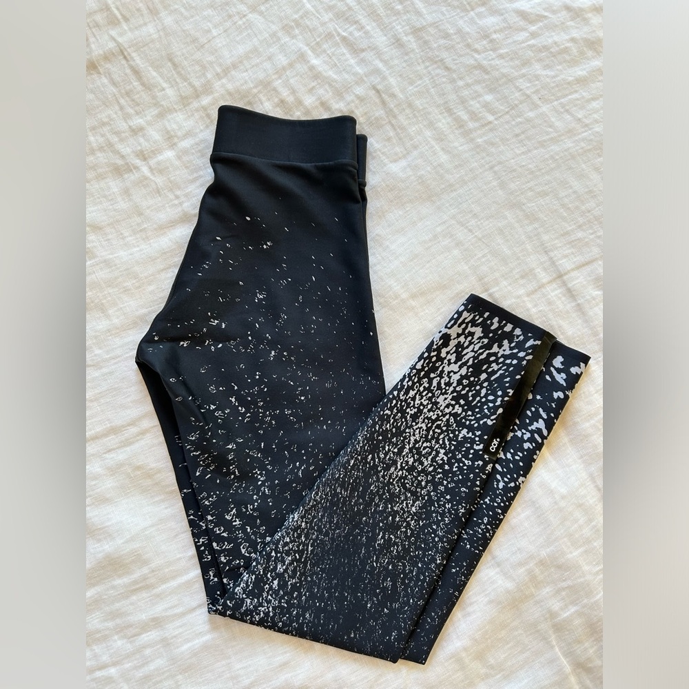 ultracor leggings size Small